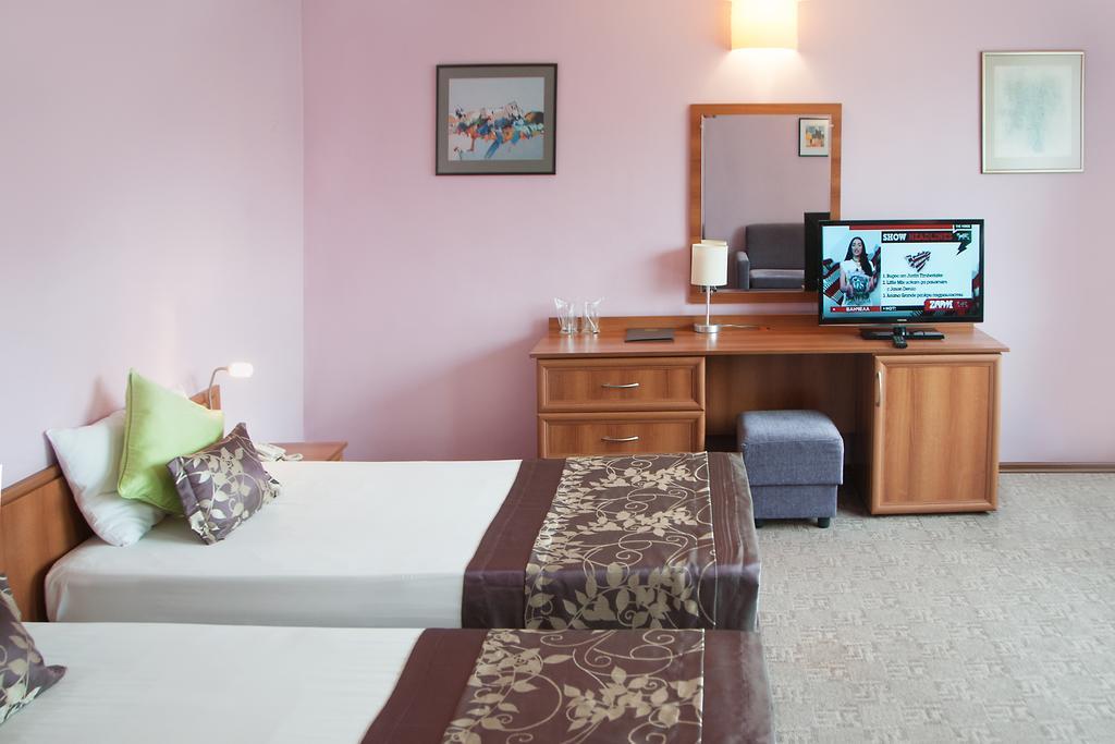 Hotel Real Plovdiv Pokoj fotografie
